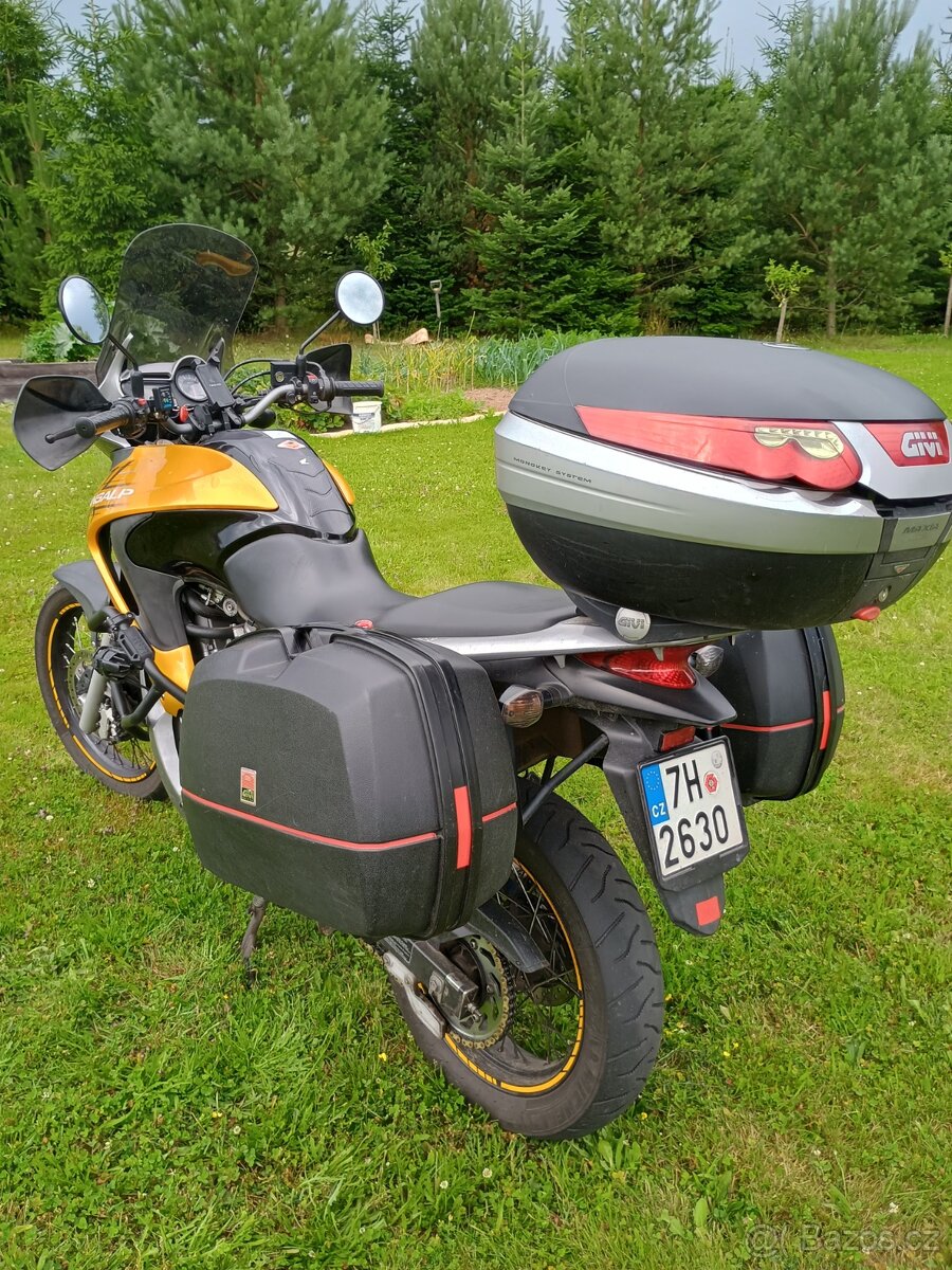 Honda Transalp 700 ABS - 7
