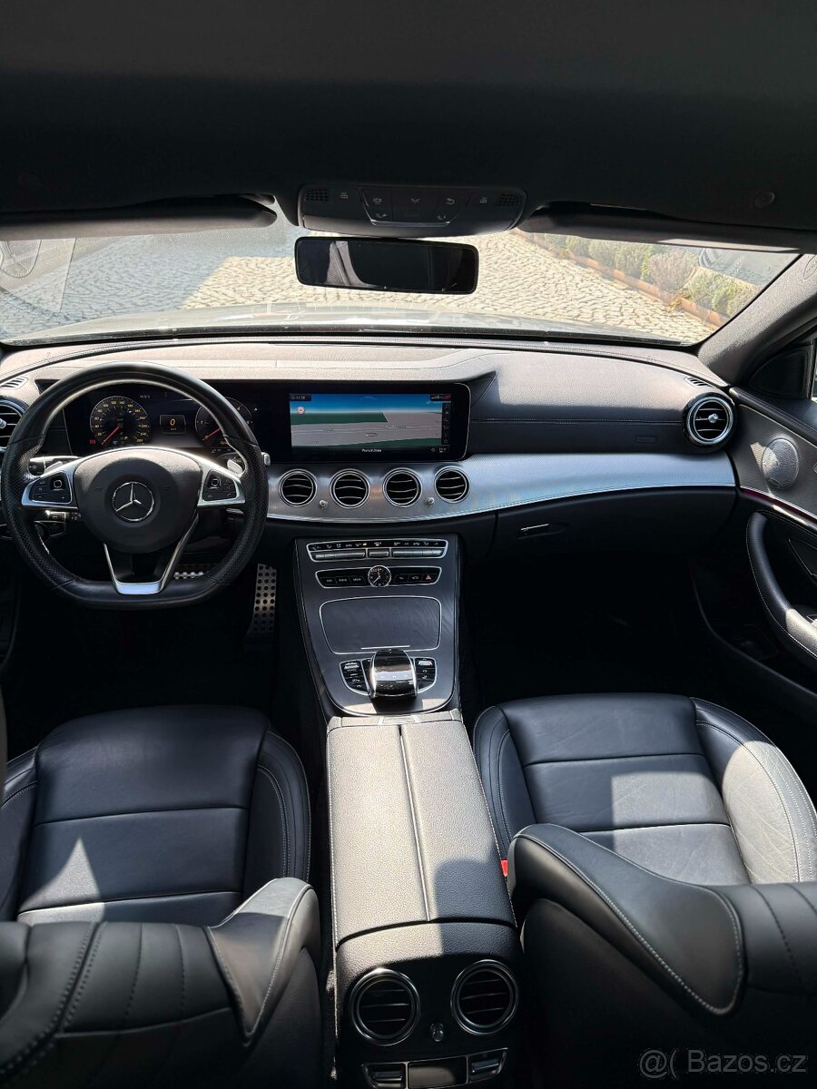 Mercedes-Benz E 220d AMG Line - 7