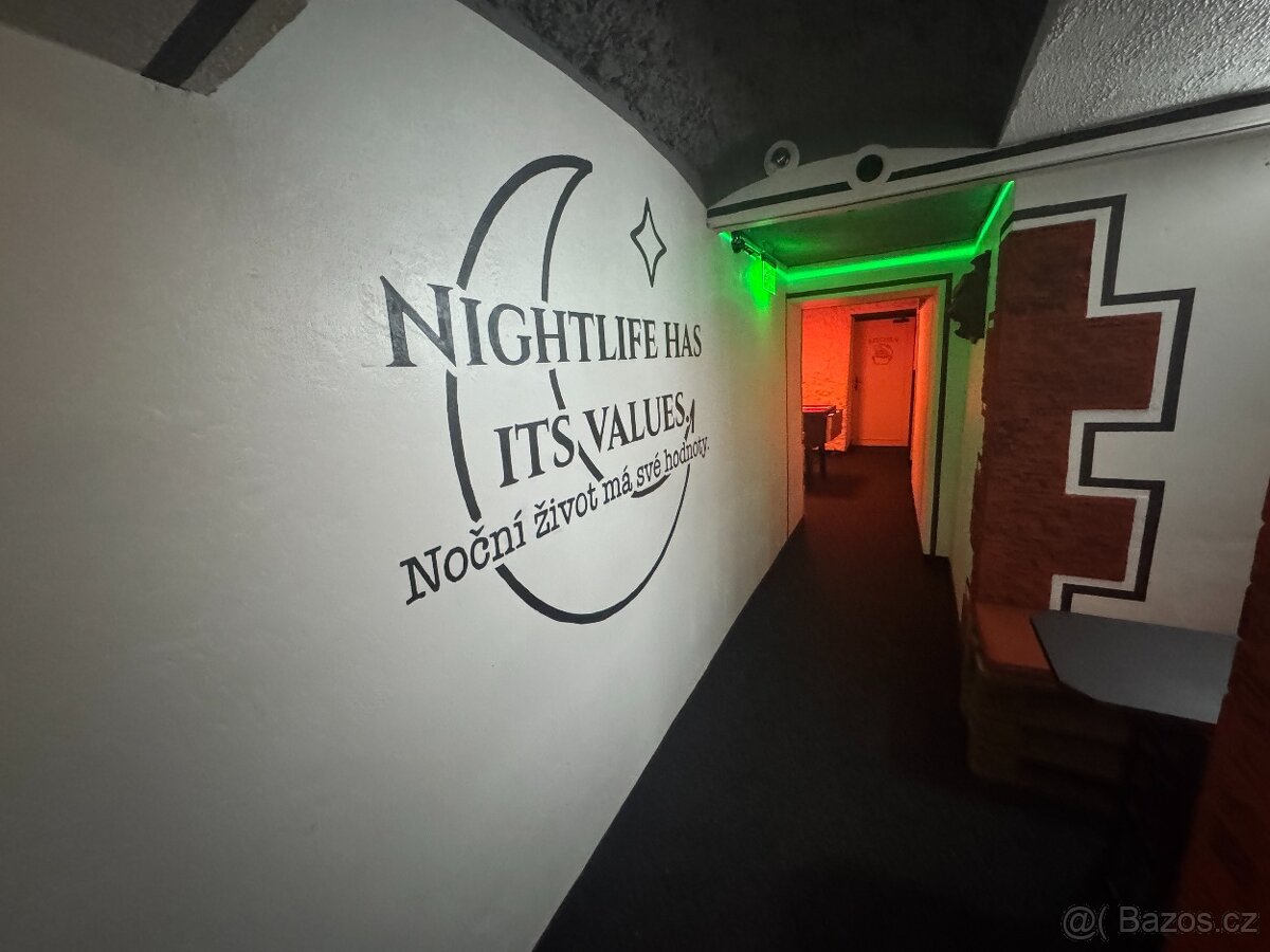 Pronájem baru v centru Liberce - 7