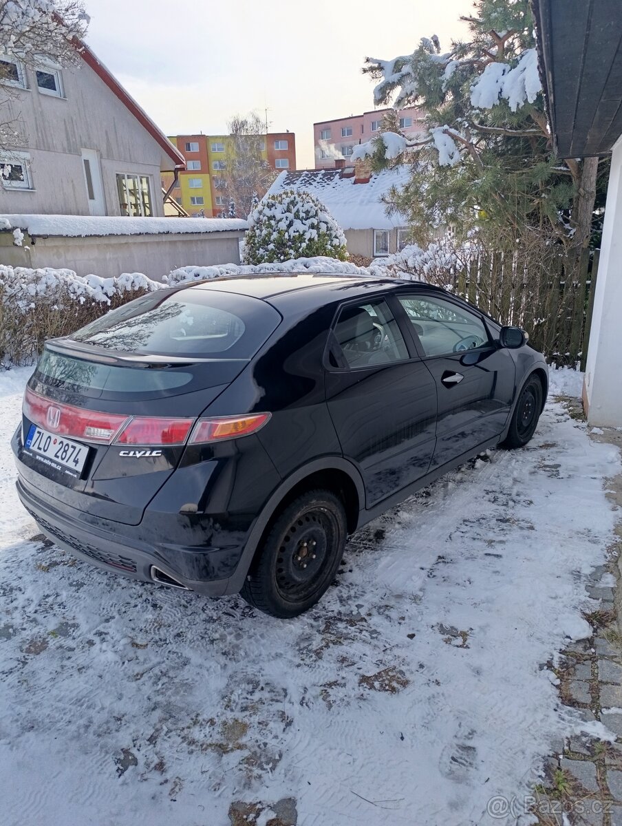 Honda Civic,1,8,104kw,72000km,2007 - 7