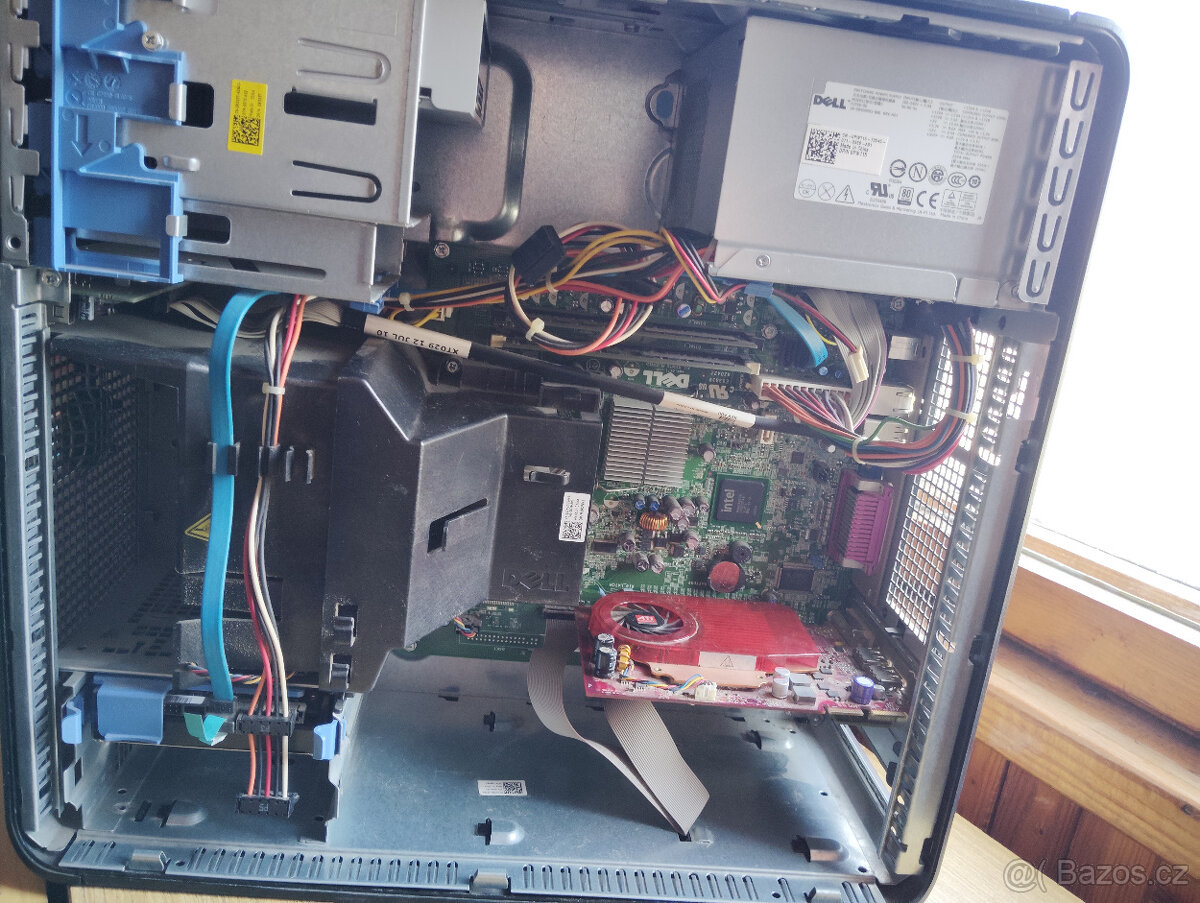 Notebook + stolní PC - 7