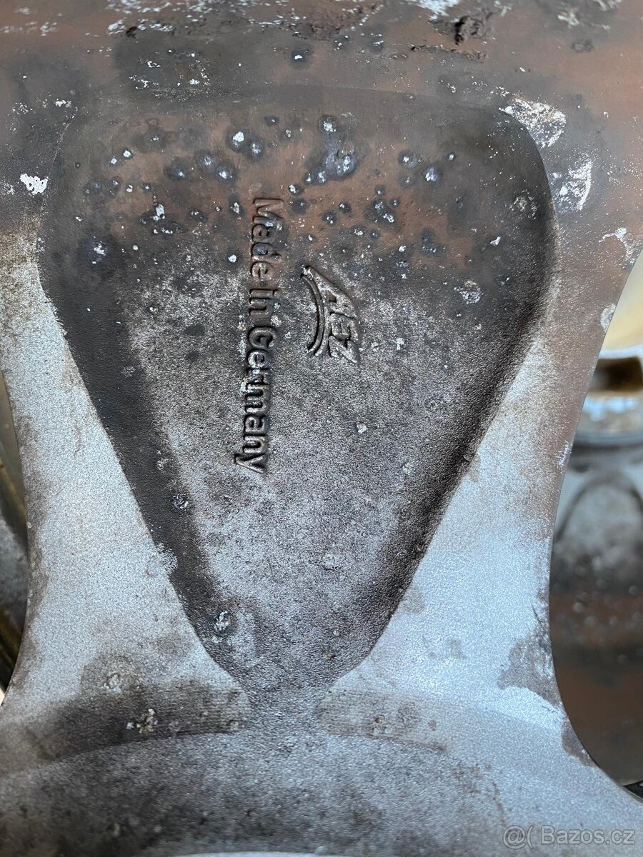 PRODÁM 17" kola+matice alu disky Kia Sorento I.Hyundai San - 7