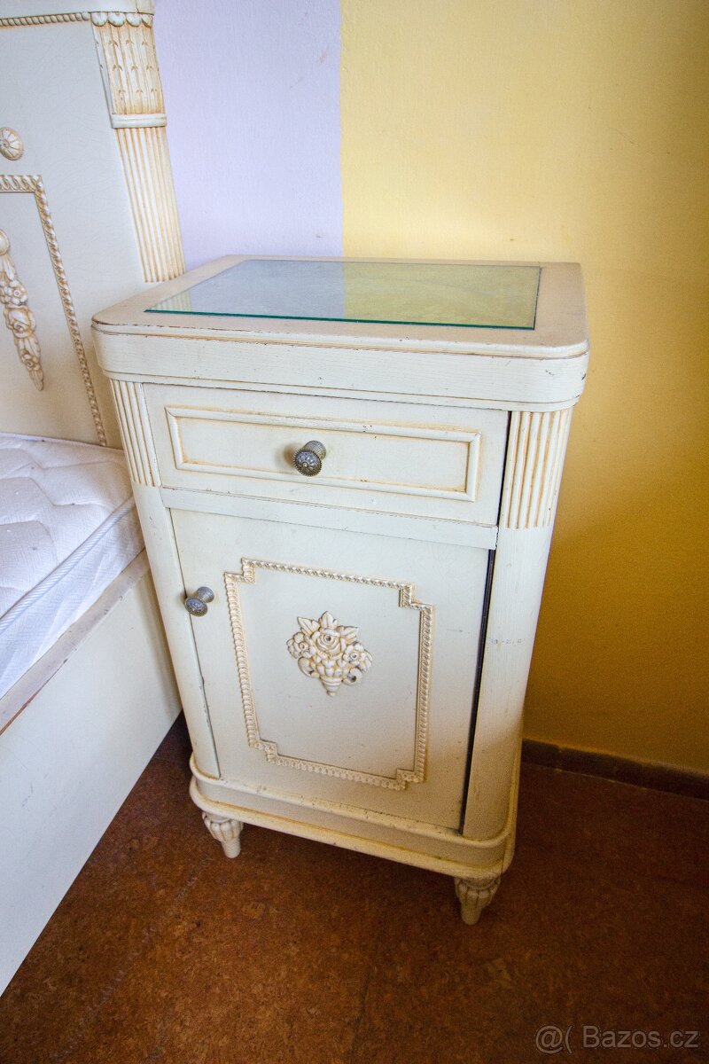 Ložnice ve stylu Ludvíka XVI. - 7