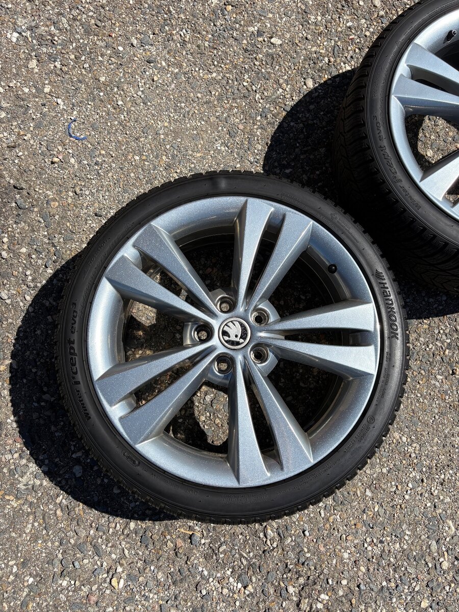 Neptune alu R18 225/40r18 - 7