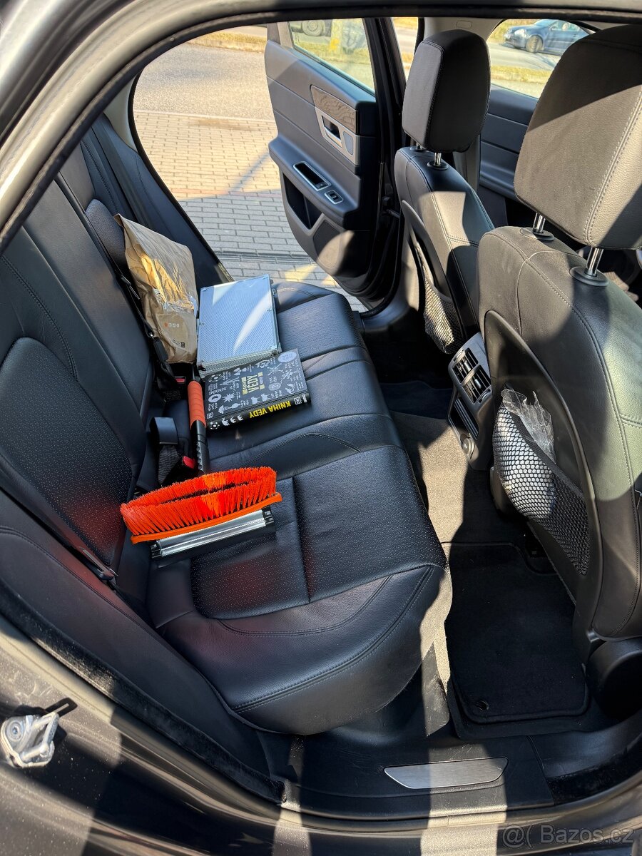 Jaguar XF, 2.0L Diesel - 7