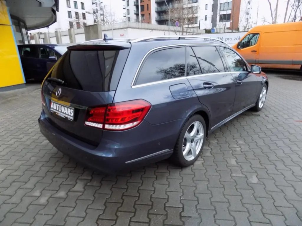 Mercedes-Benz Třídy E, E 250 CDI 4matic - 7