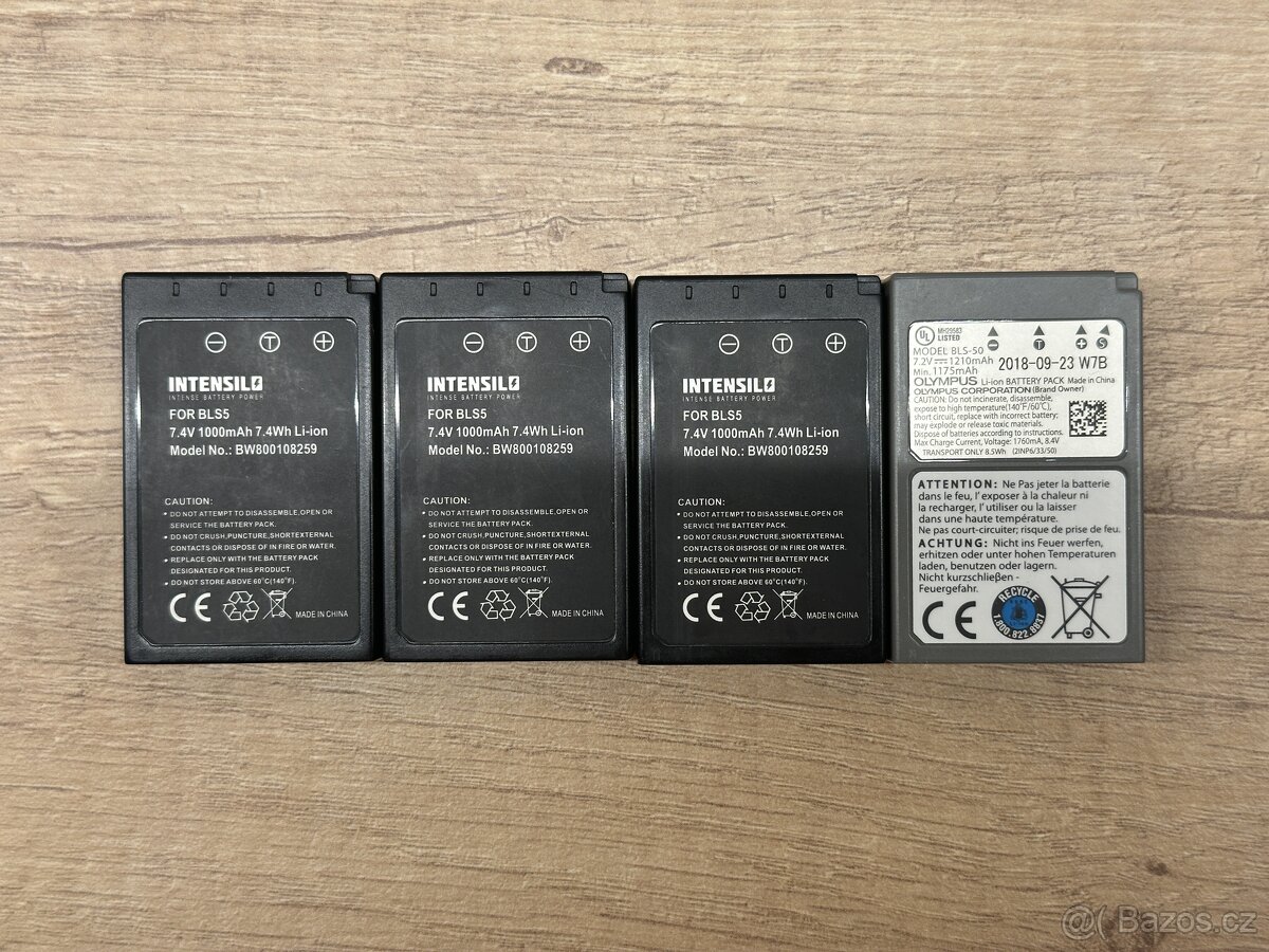 Olympus OM-D E-M10 Mark III - 7