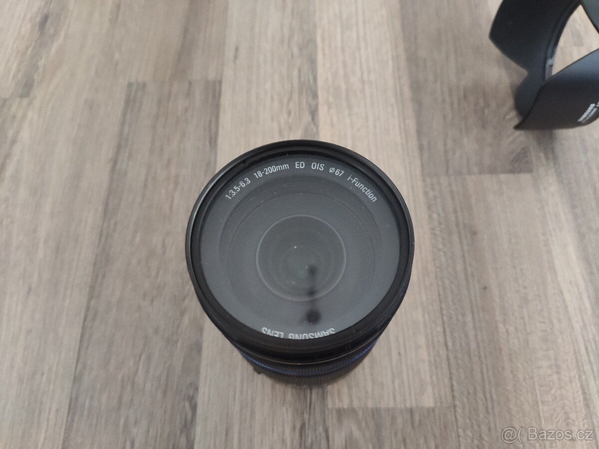 Prodam Samsung NX11 + Samsung objektiv 18-200 OIS - 7