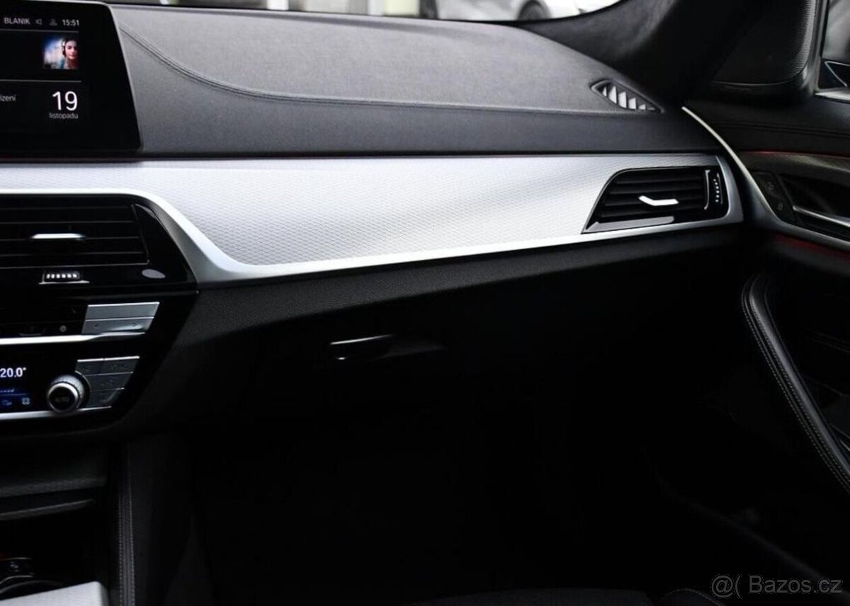 BMW Řada 5 M550d xDrive H/K 1M ČR - 7
