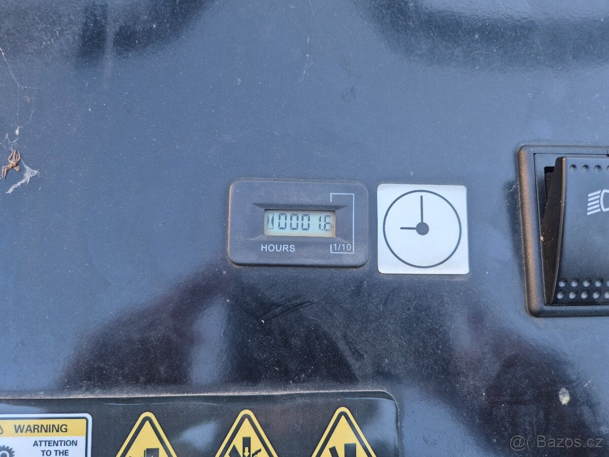 MACHPRO MPS300 SMYKOVÝ NAKLADAČ - 7