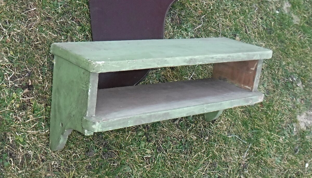 Závěs.poličky,deska šic.stroje, dětské skládací židličky - 7