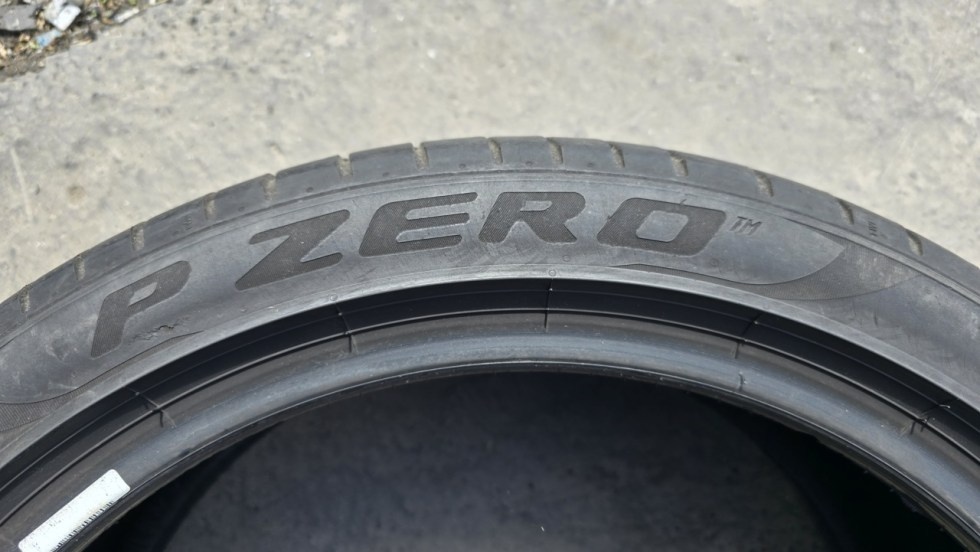Letní pneumatika 245/40/19 Pirelli - 7
