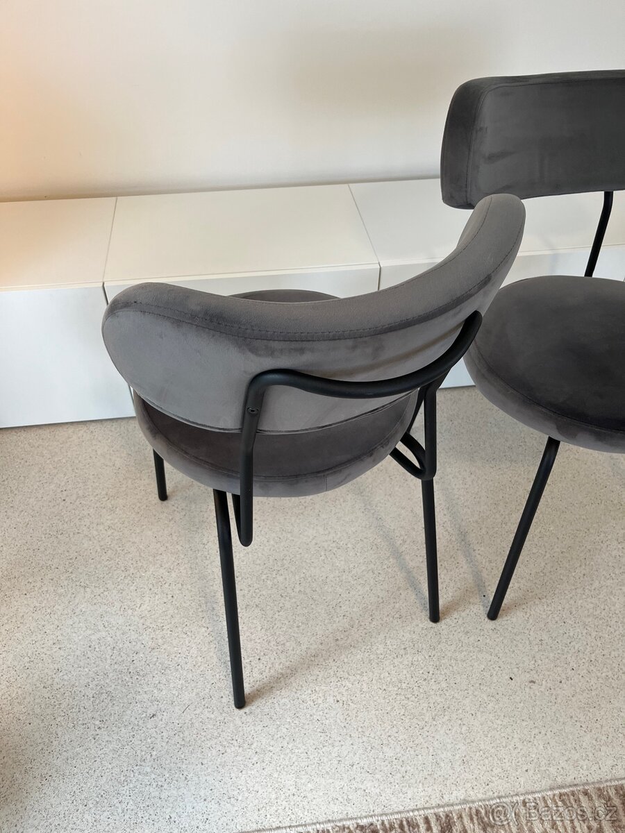 Sametová jídelní židle - 7