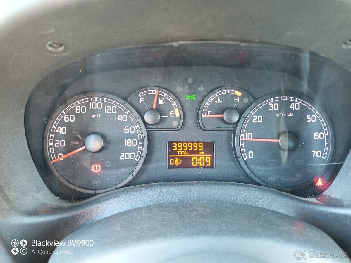 Fiat Doblo Cargo 1.9 JTD 77 kw 5 MÍST,R.V 2009,STK 11/2027. - 7