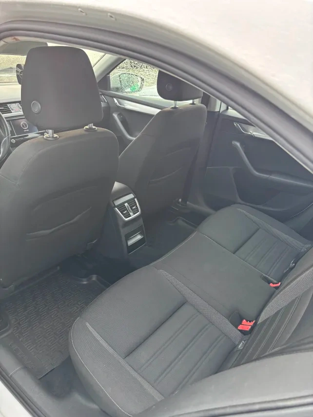 Škoda octavia 3 Bolt - 7