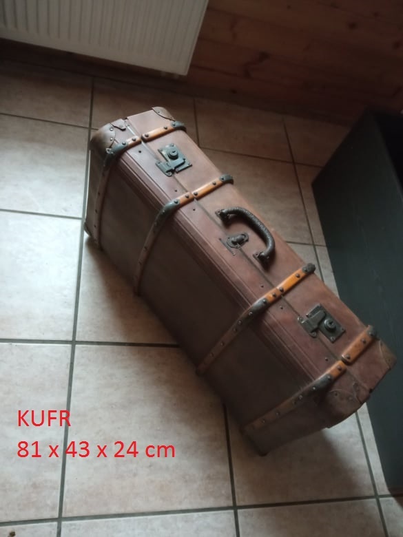 Starožitný nábytek - 7