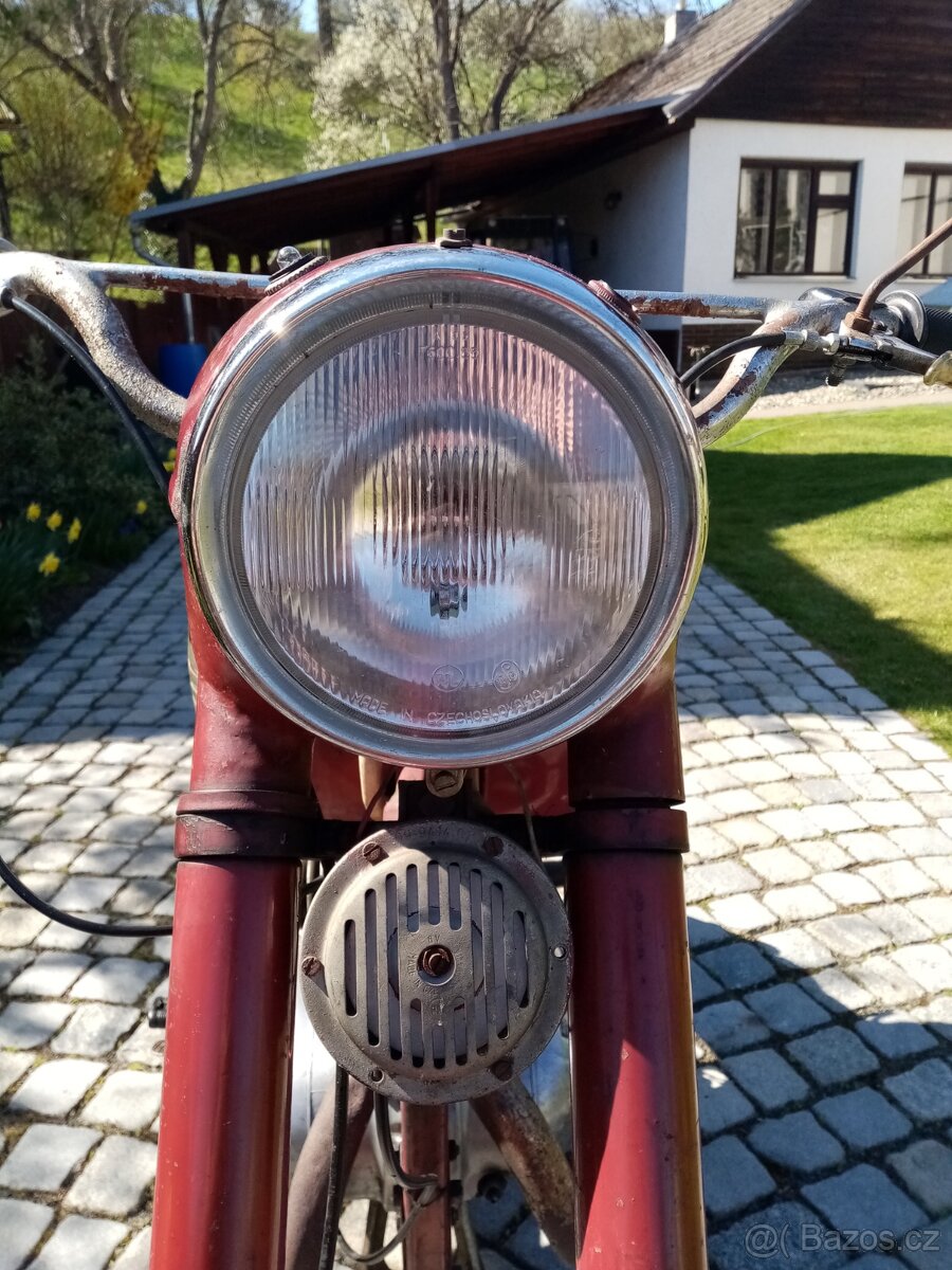Jawa 250 - 7