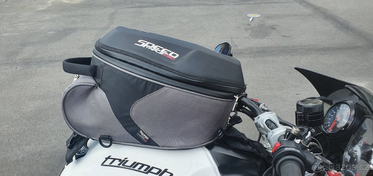 Triumph Speed Triple - 7