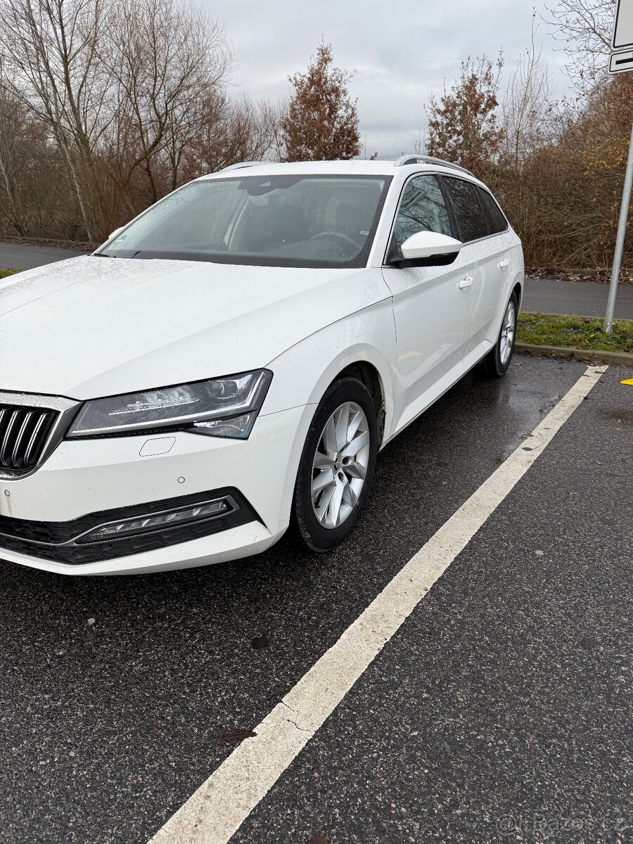 Škoda Superb. 110 kw. Webasto. Premium - 7