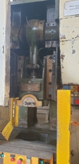 Použitý excentrický lis LENP 63, r. GO 2000 - 7