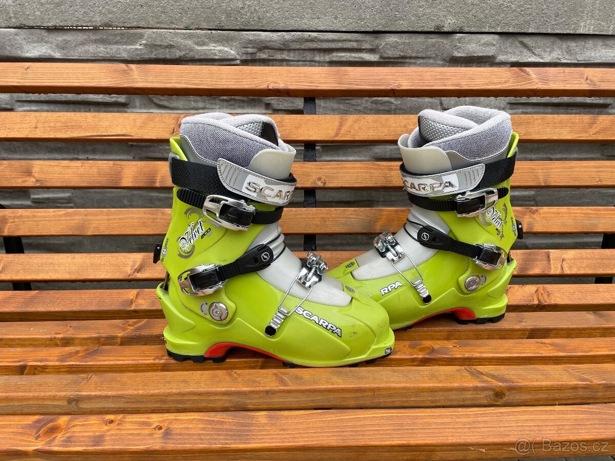 Skialpovy set, Movement Red Apple - 7