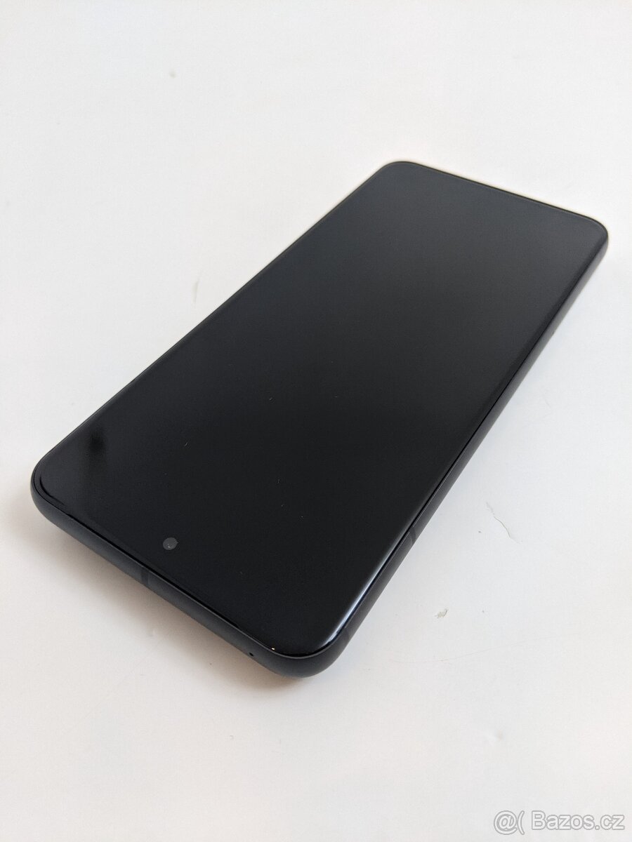 Google Pixel 8 8/128gb black. Záruka 6 měsíců - 7