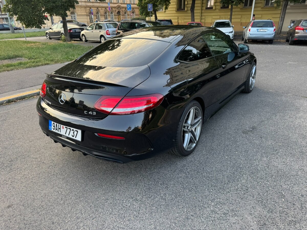 Mercedes C43 AMG Carbon - 7
