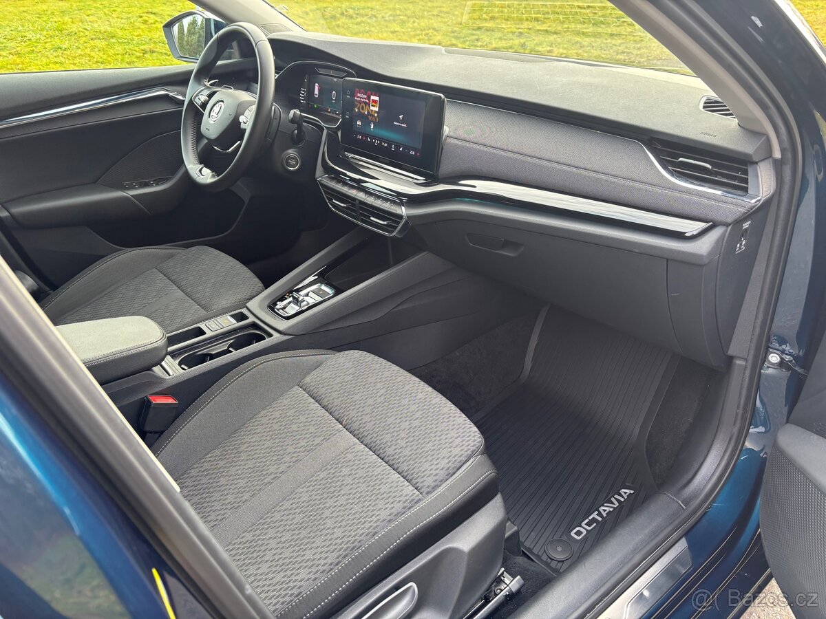 Škoda Octavia , 2022 , TSi 110kw , DPH - 7