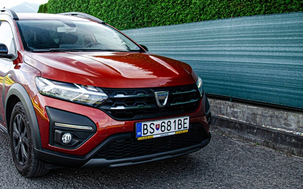 Dacia Jogger 1.0 TCe 110k Extreme 7 miest - 7