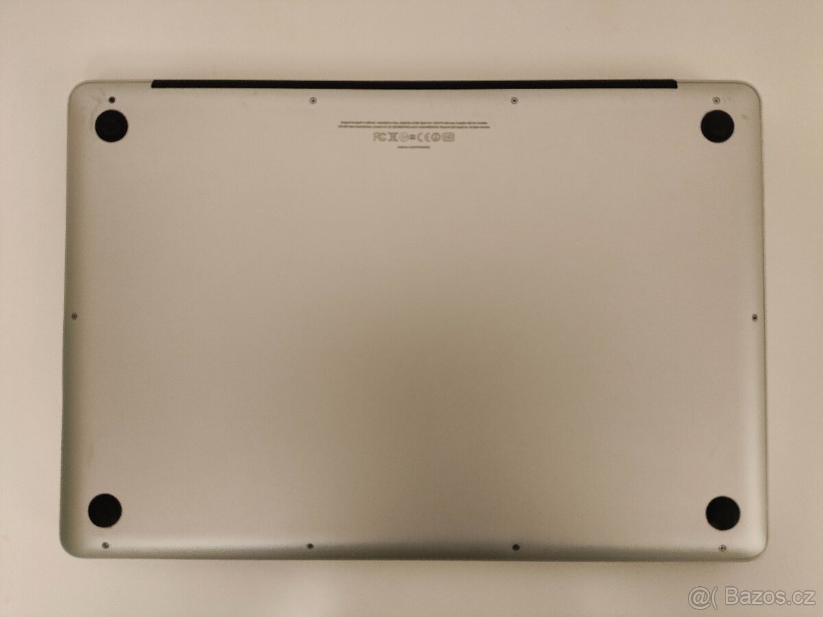 MacBook Pro 15 2011 | i7 • 16GB • 256GB - 7