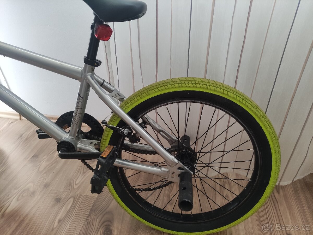 BTWIN Kolo BMX Wipe 520 - 7