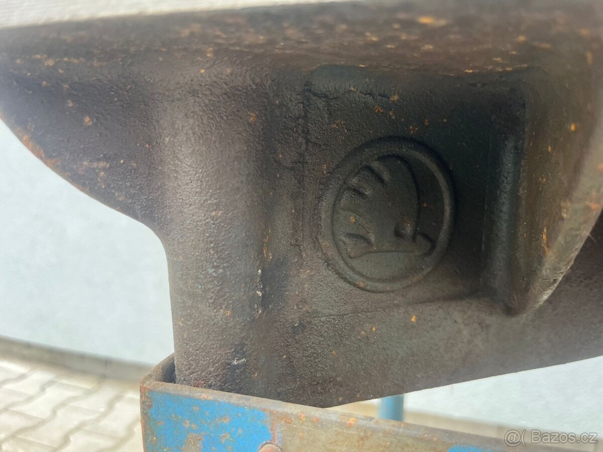 245. Pracovní stůl, rýsovací, svařovací deska 1000x800 - 7