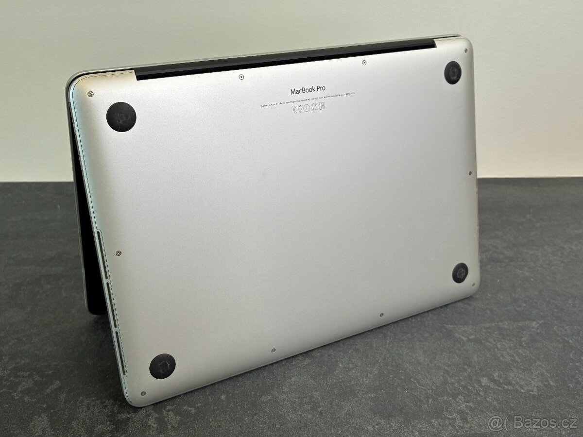 MacBook Pro 13'' 2015 / i5 / 16GB RAM / 256GB SSD - DPH - 7