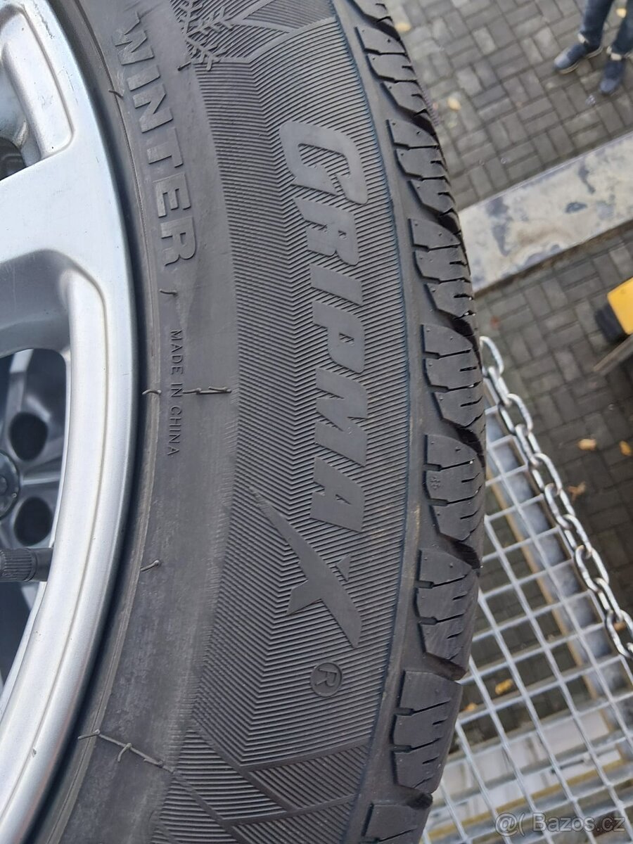 Alu 20 org.AUDI Q7 velmi pěkné bez poškození,rovná vč PNEU - 7