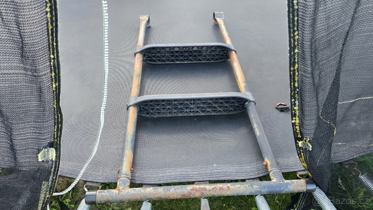 Trampolína zdarma za odvoz – Pardubice, Svítkov - 7