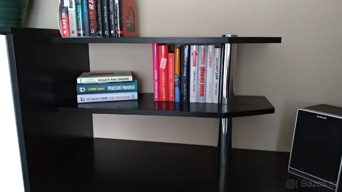 Rohový černý díl s 2 dalšími policemi (knihovna) - 7