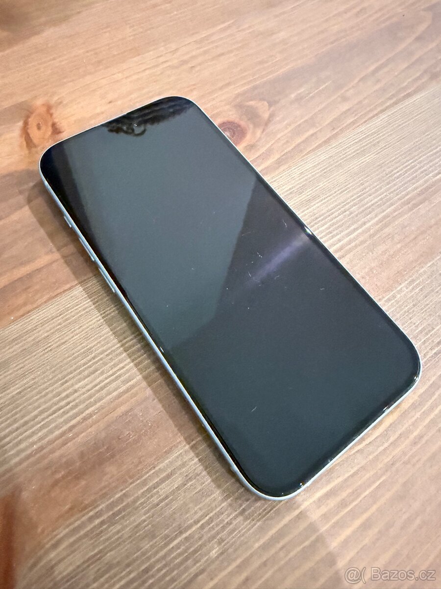 iPhone 15 256 GB, světle modrá - nepatrná vada na Foto - 7