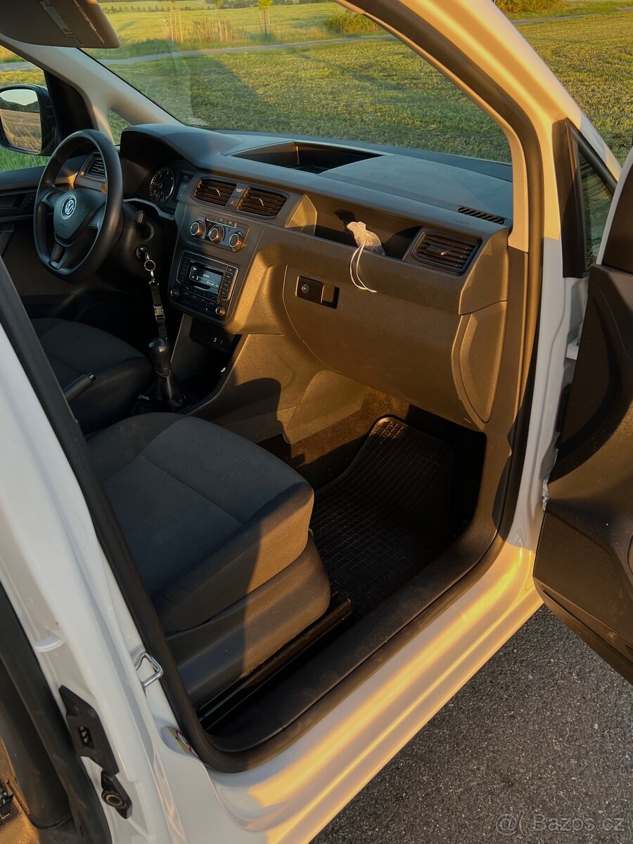VW Caddy 2.0 TDI - 7