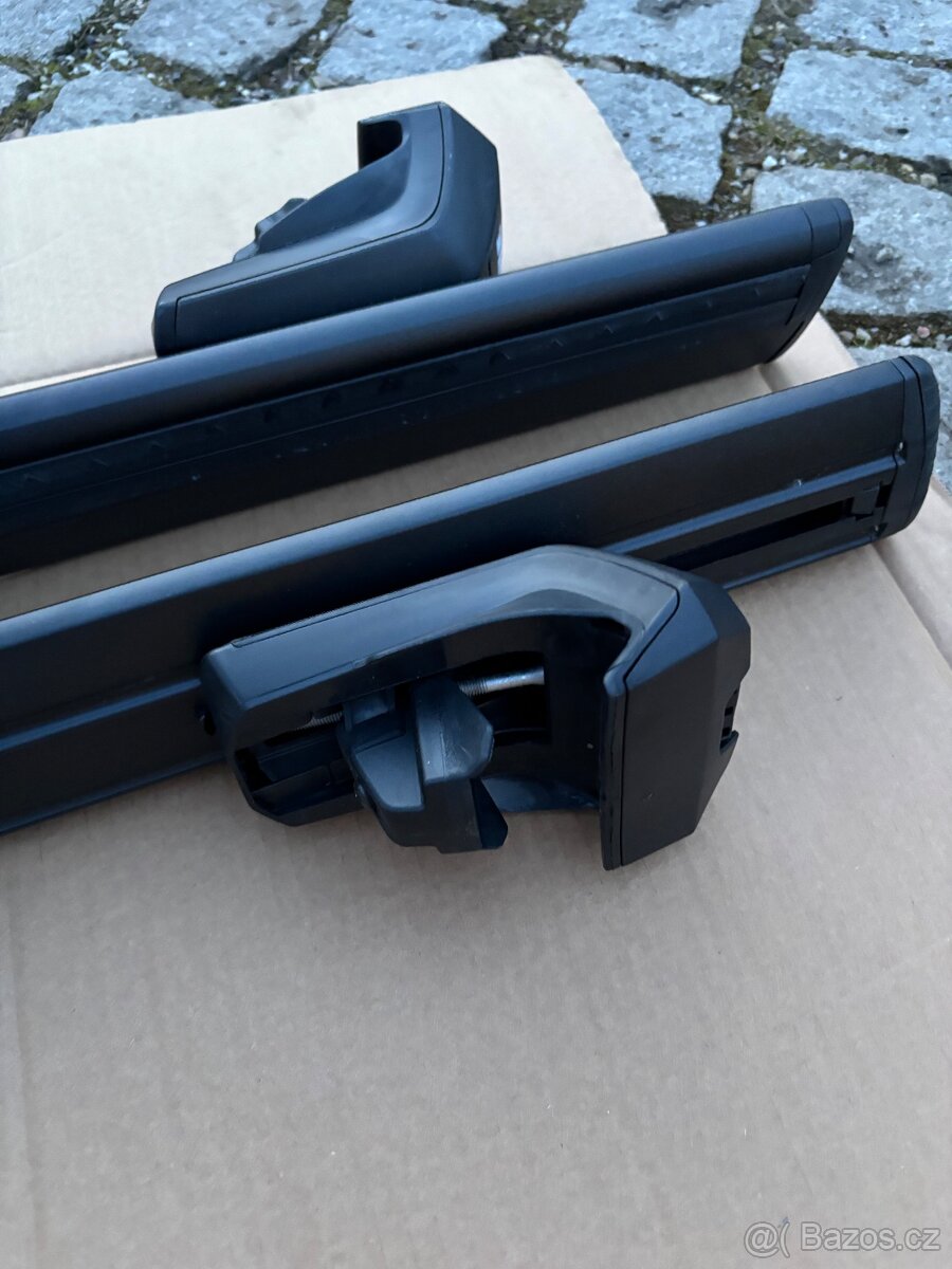 Střešní nosiče/ příčníky THULE - 7