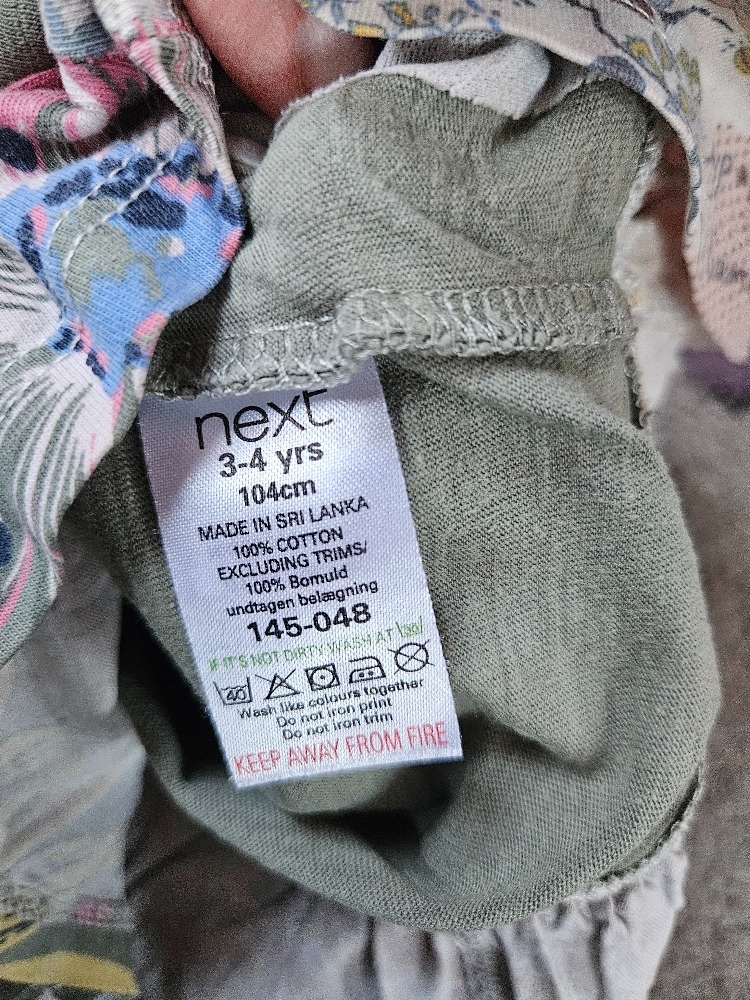 Mix triček tunik Next/George v.104 - 7