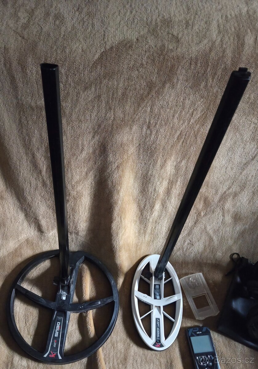 Detektor kovů Deus XP - 7