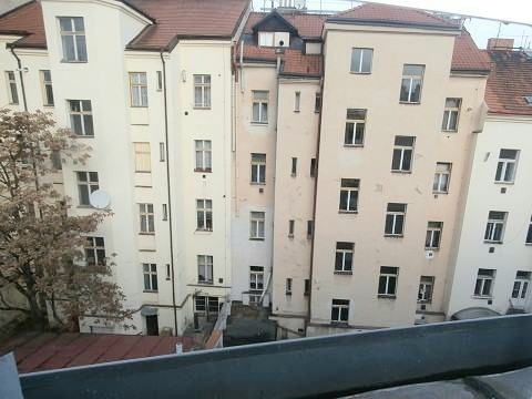 Pronájem bytu 1+kk (28 m2), Praha 10 - Vinohrady - 7