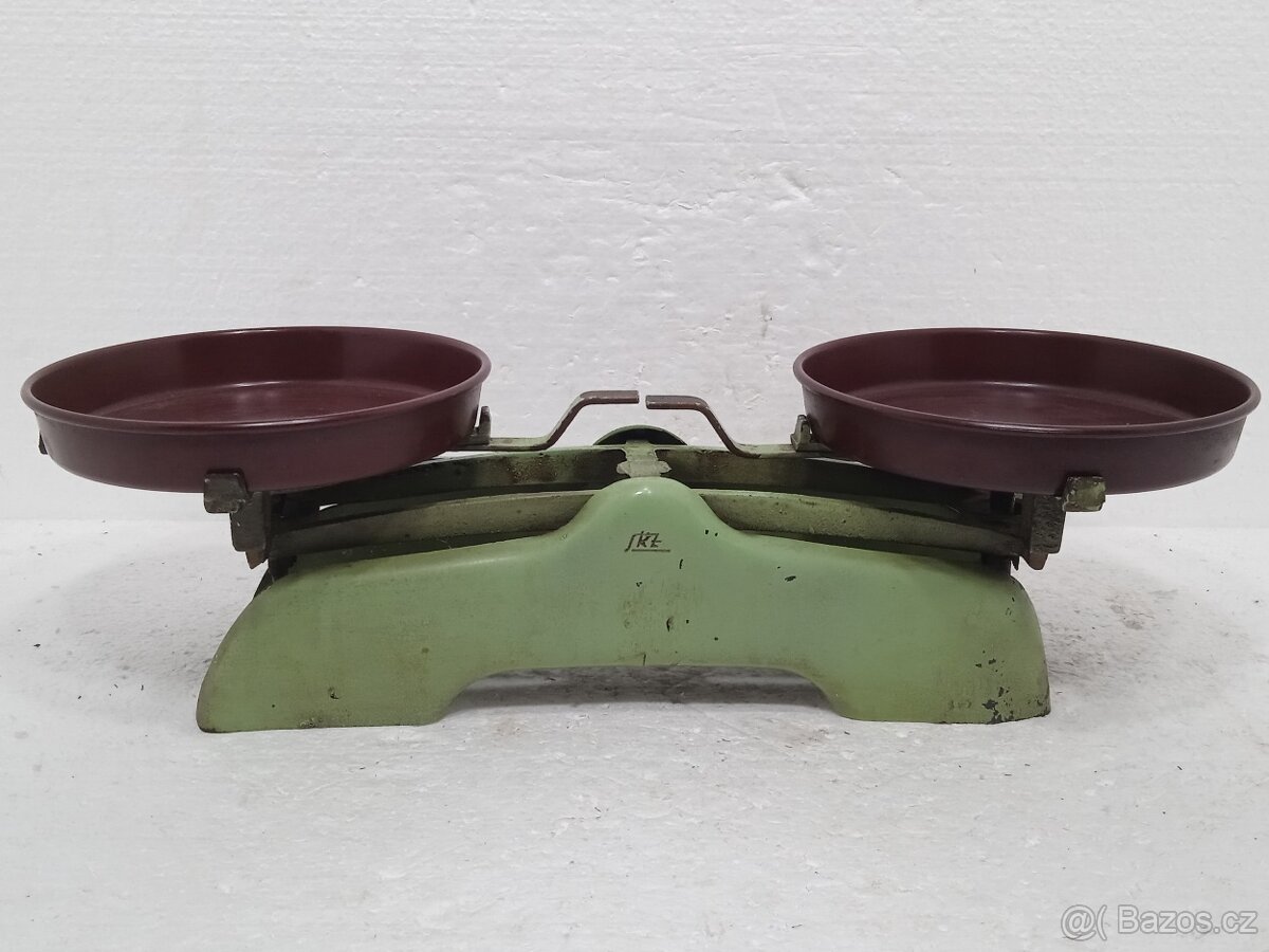 Stará mechanická kuchyňská váha - SKZ ČSSR - 7