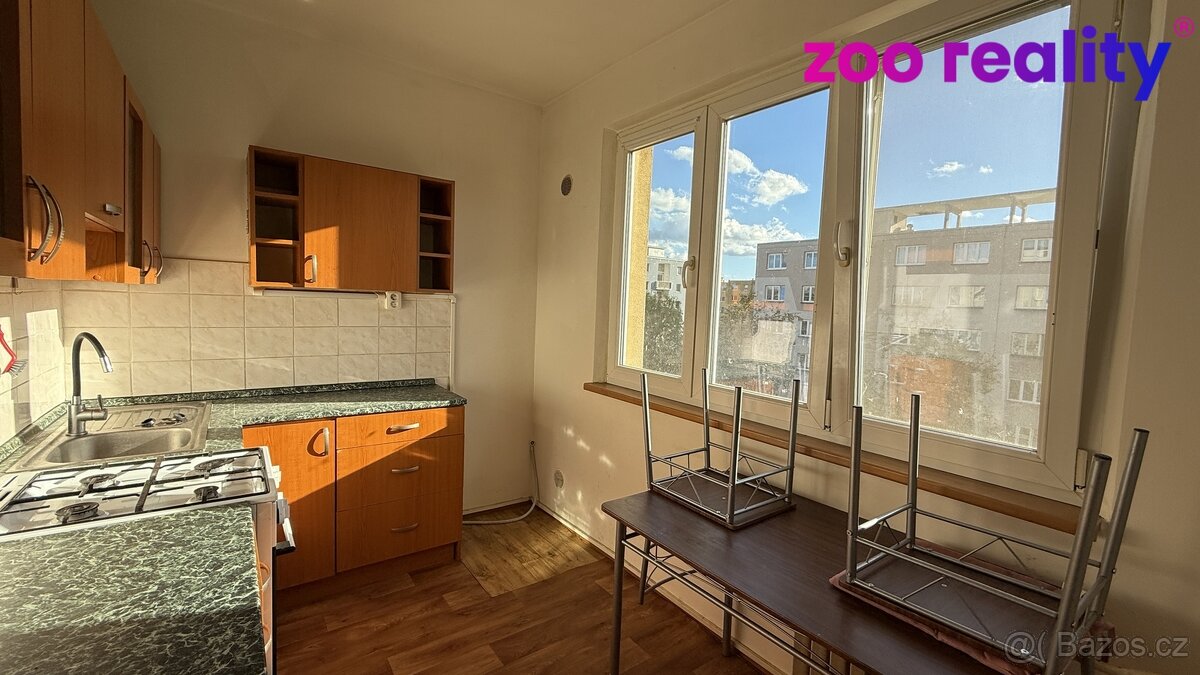 Pronájem, byt 2+1, 53 m2, Kadaň, Chomutovská ul. - 7