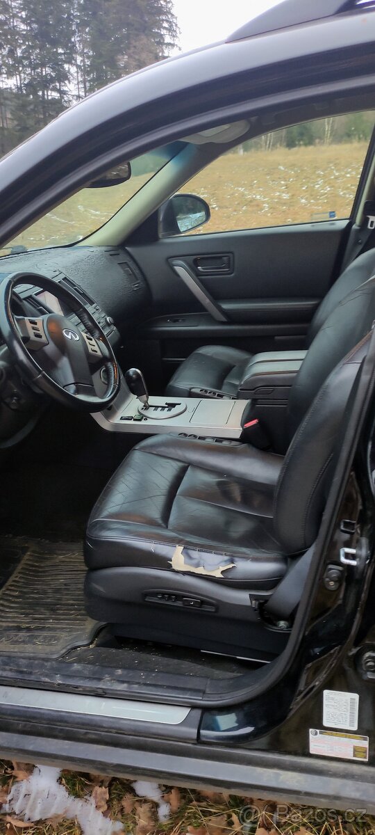 INFINITI FX35 r.v. 2005 - 7