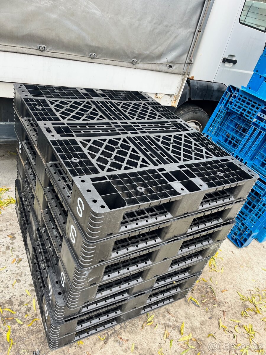 Palety plastové, Zasakovací, Retenční jímka - 7