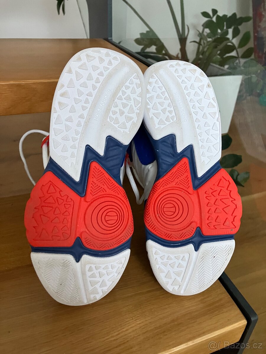Basketbalové boty TARMAK - DECATHLON vel 35 - 7