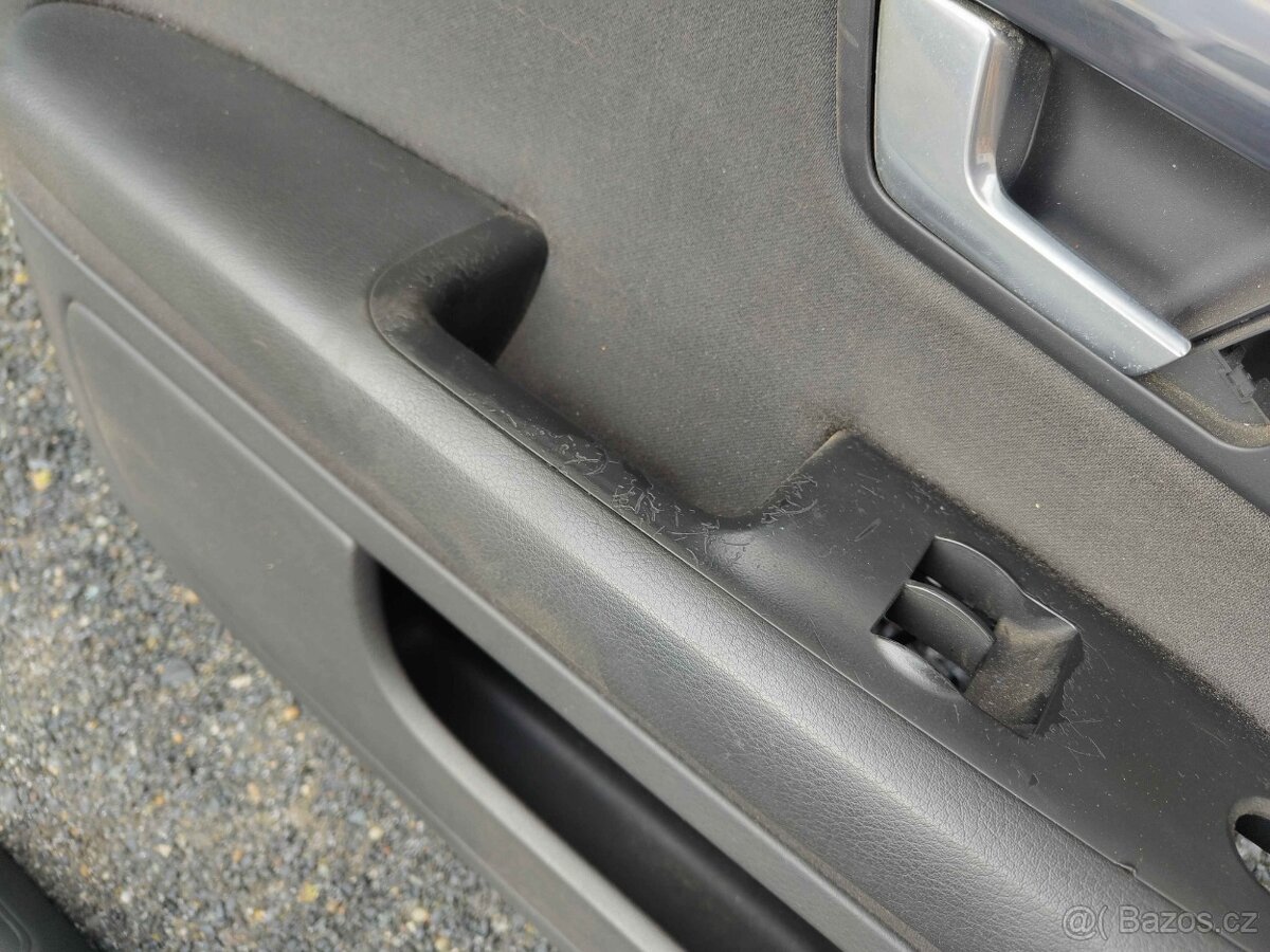 Tapeci Audi A4 B6 / B7 - combi - 7