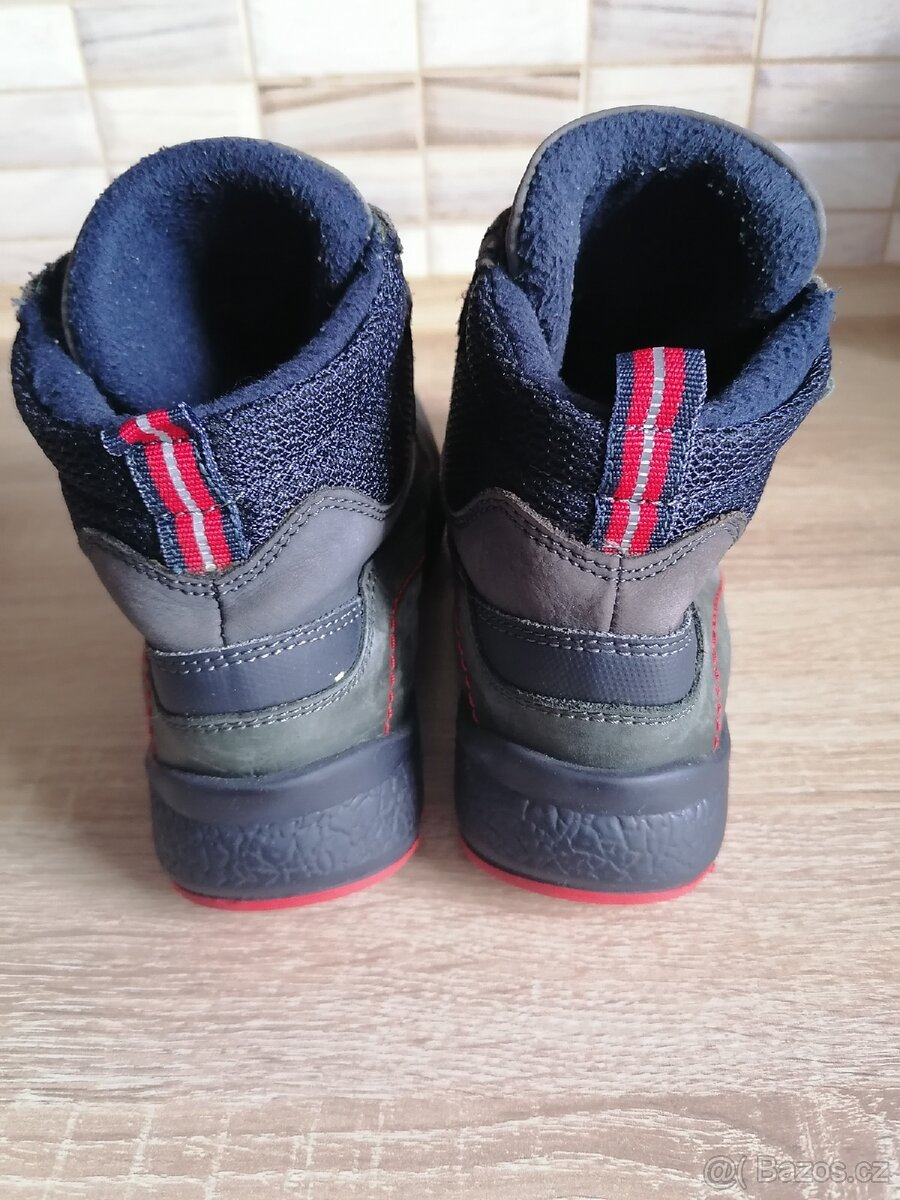 Kotníkové boty CCC - 7