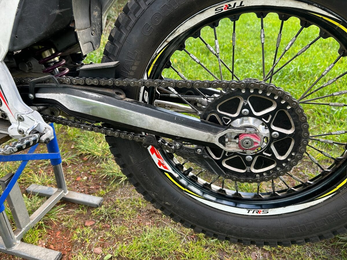 TRS One 300 RR 2019 - 7